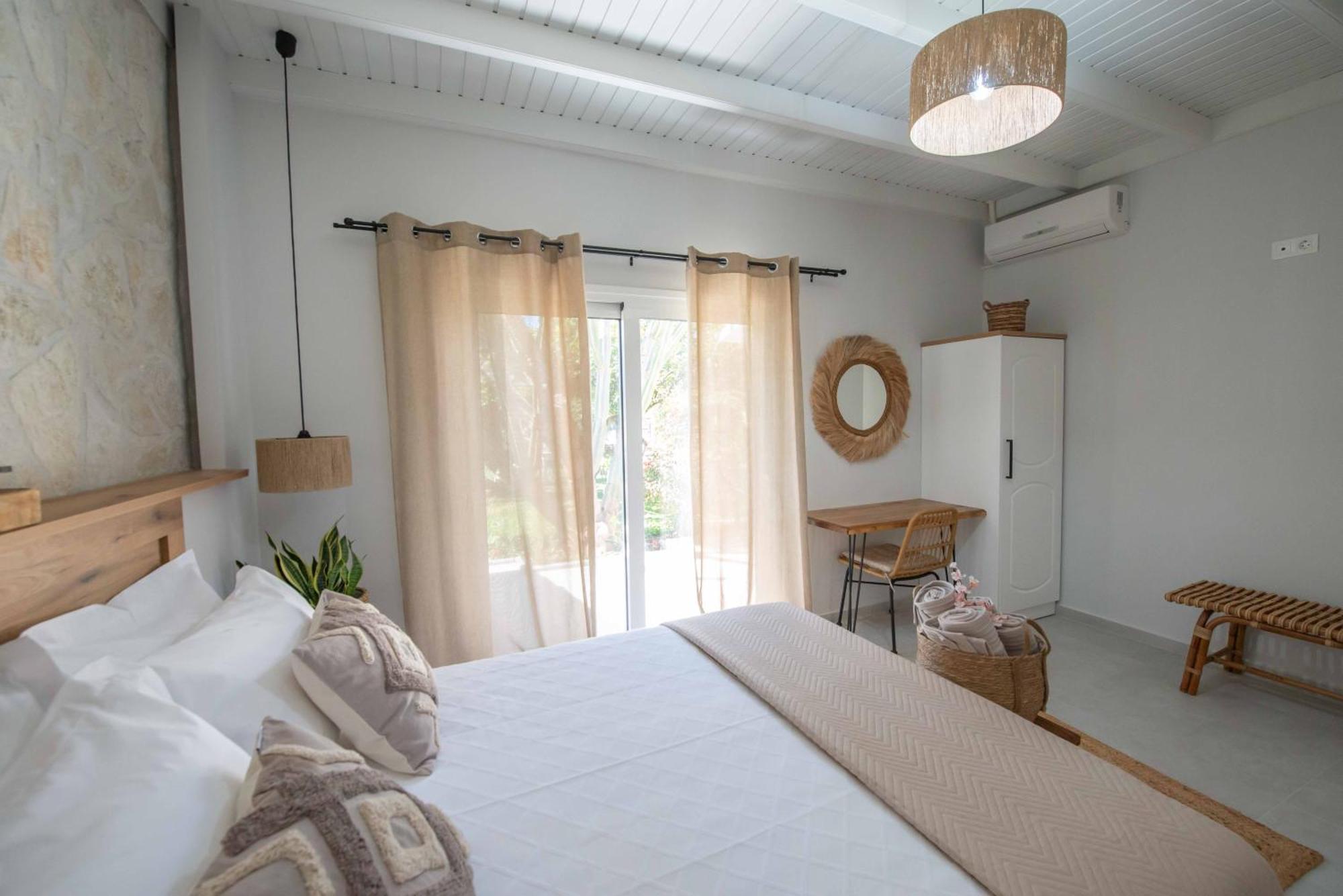 Alex Studios & Apartments Arillas  Exteriér fotografie